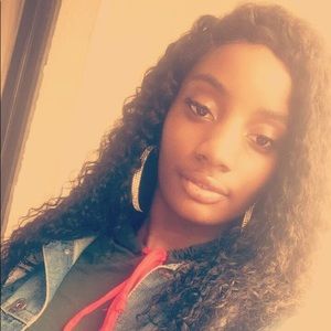 Meet your Posher, Tameka